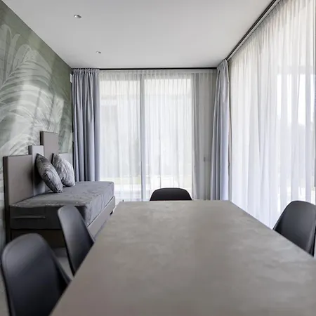 Aparthotel Diana
