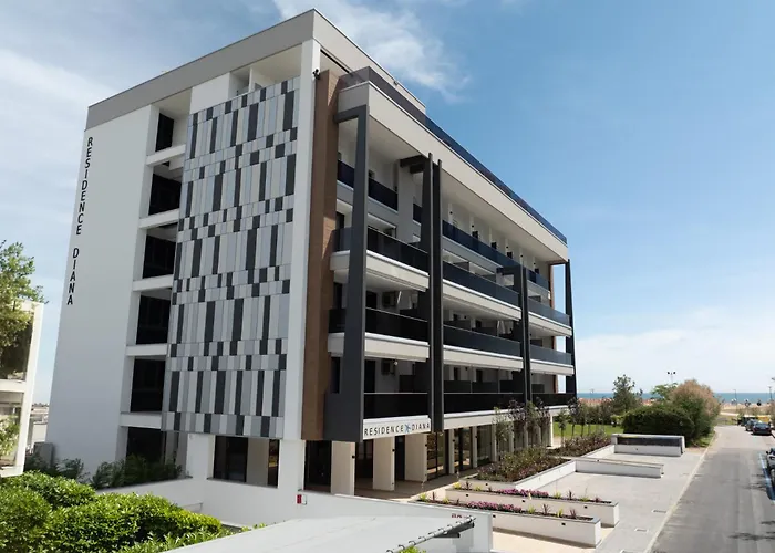 Diana Seafront Lejlighedshotel 3*