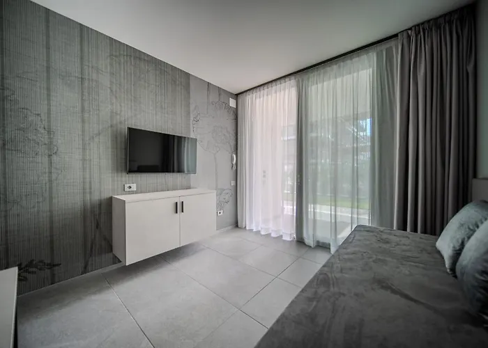 Hotel apartamentowy Diana Seafront 3*