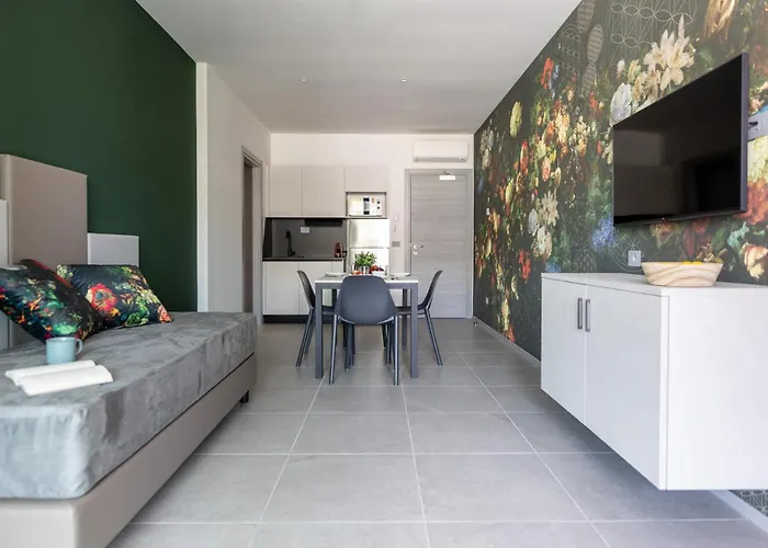 Diana Seafront Hotel apartamentowy 3*