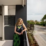 Diana Seafront Aparthotel 3*