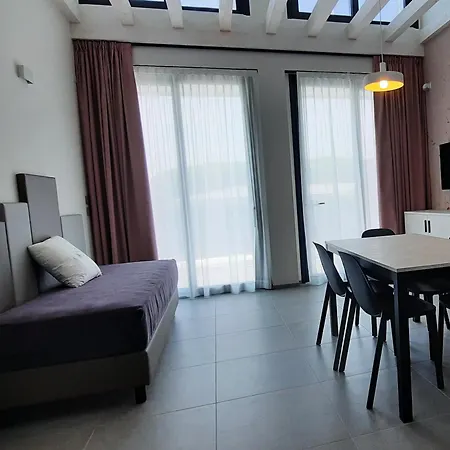 Diana Aparthotel