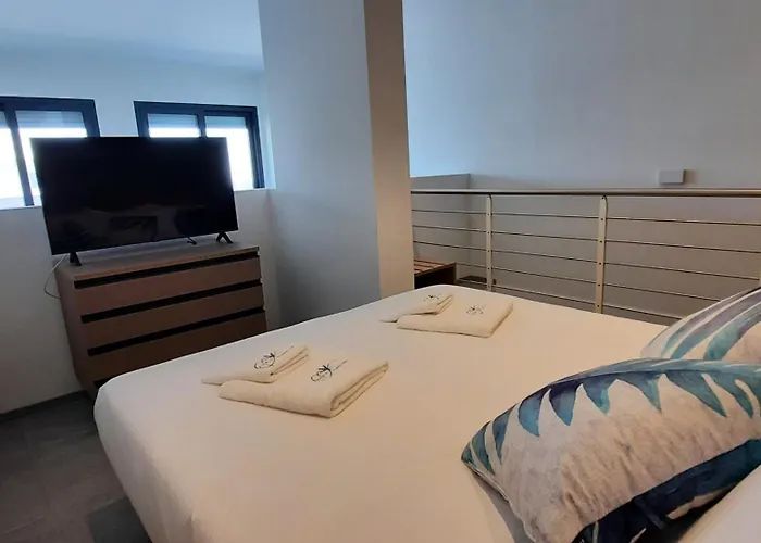 Aparthotel Diana Seafront 3*