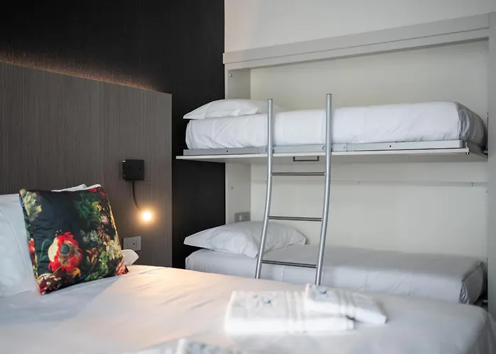 Diana Seafront 3* Μπιμπιόνε