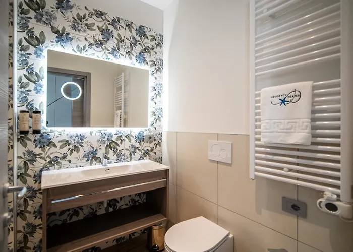 Diana Seafront Μπιμπιόνε