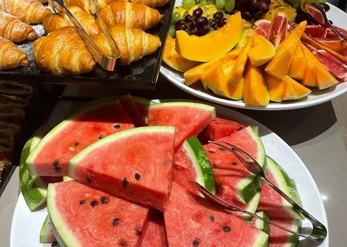 Ξενοδοχείο με διαμερίσματα Diana Seafront